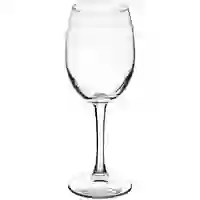 На картинке: Бокал для вина Classic на белом фоне