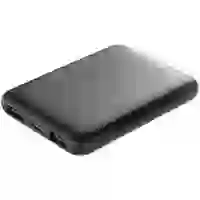 На картинке: Внешний аккумулятор Uniscend Full Feel 5000 мАч, черный на белом фоне