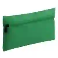 На картинке: Пенал Unit P-case, зеленый на белом фоне