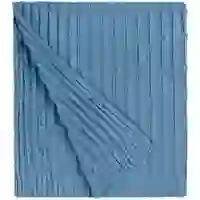 На картинке: Плед Remit, синий (индиго) на белом фоне