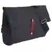 На картинке: Сумка для ноутбука 2 в 1 twoFold, серая с бордовым на белом фоне