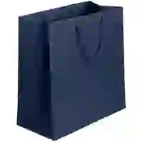 На картинке: Пакет бумажный Porta L, темно-синий на белом фоне