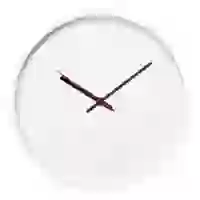На картинке: Часы настенные ChronoTop, белые на белом фоне