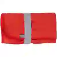 На картинке: Спортивное полотенце Vigo Medium, красное на белом фоне