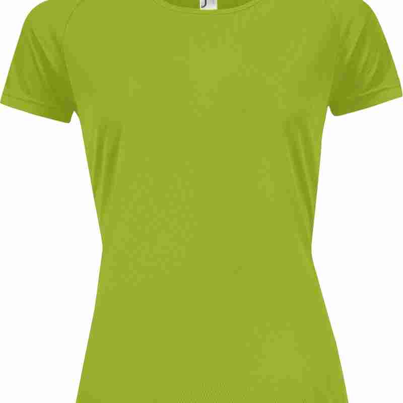 Футболка женская Sporty Women 140, зеленое яблоко на белом фоне
