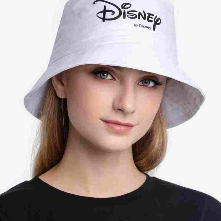Панама Disney, белая на белом фоне